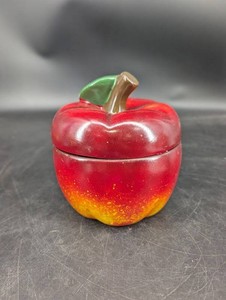 Apple-Shaped Lidded Candle