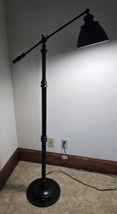 Black Traditional Pivot-Arm Floor Lamp 61 H