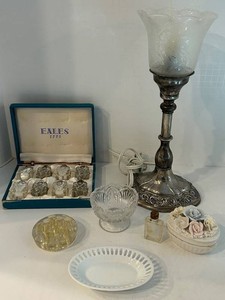 Silver Plated Table Lamp, Eales 1779 Salt Cellars & Glassware Mixed Lot