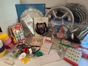 Wilton, Simply Autumn & Favorite Day Baking Craft Mixed Lot