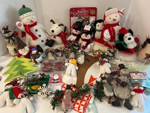 Christmas Decor, Ornaments, Plush & Holiday Craft Mixed Lot