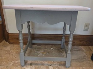 Vintage Painted Scalloped-Apron Occasional Table