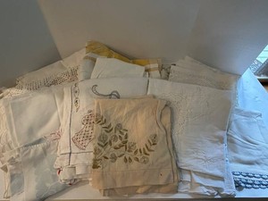 Mixed Lot Embroidered, Lace & Crochet Vintage Linens