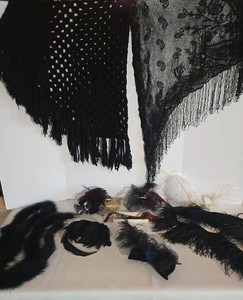 2 Black Shawls, 2 Feather Boas & Feather Accessories Mixed Lot