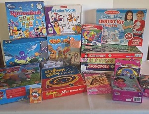 Livingroom - Mixed Lot Childrens Board Games, Puzzles & Playsets (18pc)