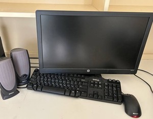HP W2071d Monitor, Dell Keyboard & Speakers, Microsoft Mouse Mixed Lot