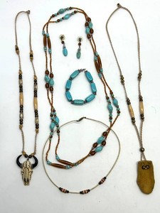Mixed Lot of 6 Turquoise-Tone Beaded Jewelry Pieces