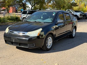 2011 FORD FOCUS SE 140k Miles  1 Owner  No Accidents Reported (NO RESERVE)