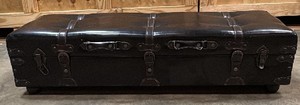 leather benchchest combo