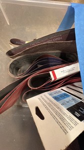 Tote of sandpaper