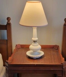 Sweet Hob Nail Milk Glass Table Lamp