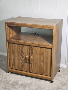 Retro Rolling Media Stand