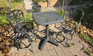 Cast Aluminum High Top Patio Set