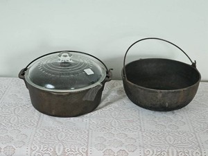 Wagner 1 Gallon Dutch Oven & Antique 3-S Kettle