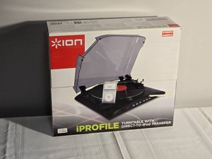 ION iPROFILE Turntable with Direct to iPod Transfer