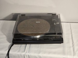 Pioneer Full Automatic Direct Drive Stereo Turntable