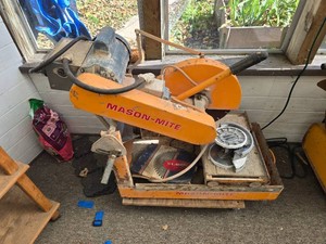 Mason Mite Masonry Saw with Sliding Work Table - SP8 1