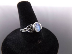 .925 Sterling Silver Moonstone Cabochon Ring Size 8