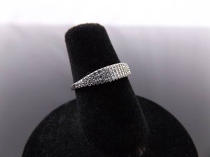 .925 Sterling Silver Zirconia Ring Size 5.25
