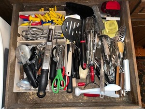 Kitchen Utensils - Microplane Grater & Mixed Cooking Tools