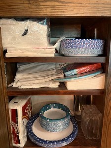 Mixed Tableware & Party Supplies - Plates, Glassware & Paper Goods