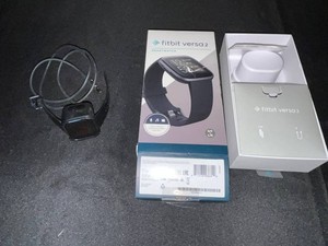 Smartwatch - Fitbit Versa 2 FB507BKBK With Charger & Box - no password