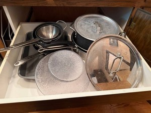 Cookware - T-fal, Stainless Steel Pots, Pans & Colander Mixed Lot