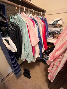 Womens Clothing & Shoes Mixed Lot - LifeStride, Naturalizer & Apparel