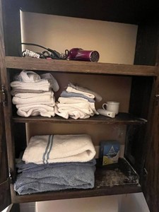 Bathroom Linens & Household Essentials Mixed Lot