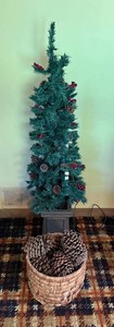 Artificial Christmas Tree, Pinecone Basket & Planter Mixed Lot