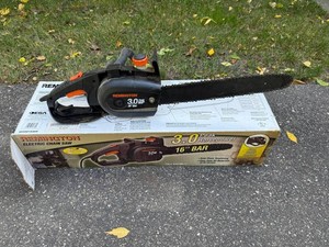 Electric Chain Saw - Remington M30016AW 3.0 HP 16in Bar