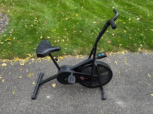 Exercise Bike - Vintage Lifestyler 2000 Stationary Bike