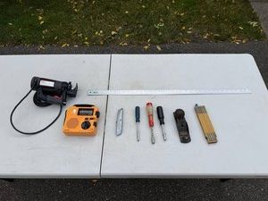 Power Tool & Vintage Radio Mixed Lot - Rotozip, Grundig FR200 & Hand Tools