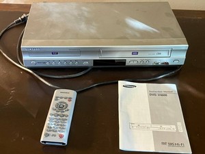 Vintage DVDVHS Combo Player - Samsung DVD-V4600C Remote Manual