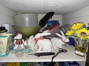 Home Decor & Kitchenware Mixed Lot - Rabbits, Glassware & Accessories