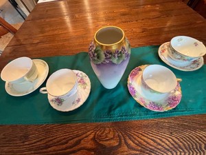 Bone China Teacups & Floral Vase - Aynsley, Bavaria & Limoges Mixed Lot