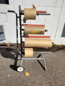 Amobile multi-roll masking paper machine  masker station