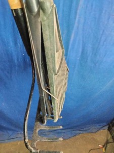 4 Multi-purpose garden tool rakes