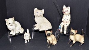 Decorative Cat Figurines