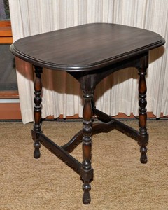 Vintage Wooden Accent Table  28 x 20