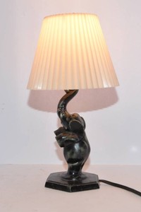 Vintage Elephant Table Lamp