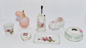 Vintage Vanity Accessories & Decorative Items