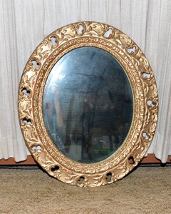 Vintage Oval Wall Mirror with Wooden Gold-Tone Frame - 23 x 27