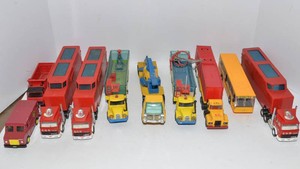 Vintage Toy Vehicles & Circus-Themed Models