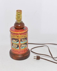 Vintage Barnums Animals Circus-Themed Novelty Lamp