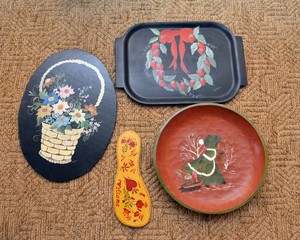 Hand-Painted Scandinavian Rosemaled Decorative Pieces  Set of Four