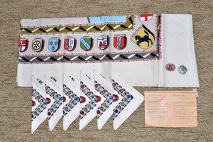 Vintage German Souvenir Tablecloth & Napkins  Seven Pieces