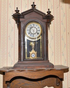 Antique Welch Spring & Co. Lucca V.P. Shelf Clock