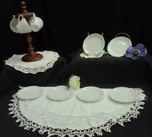 WORLDS CUTEST TEA SET