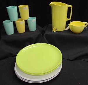 VINTAGE WATERTOWN LIFETIME WEAR USA PITCHER AND CUPS